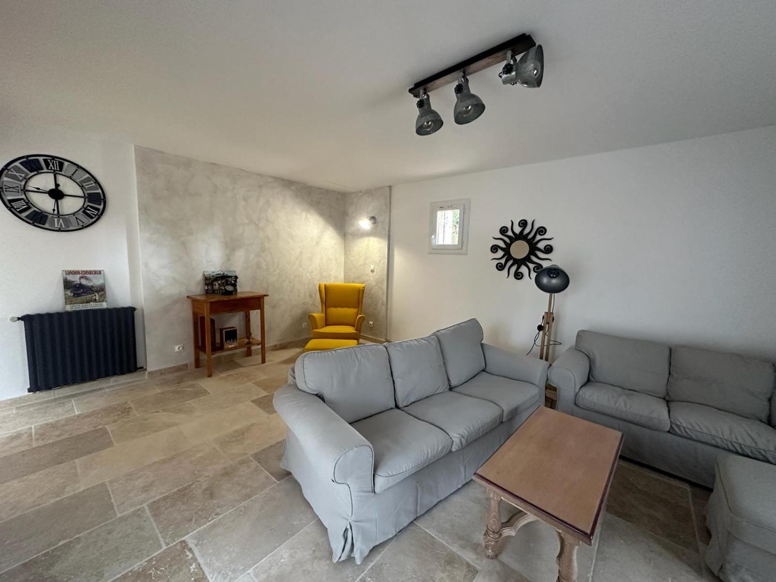 Maison Au Pied De La Sainte Victoire Puyloubier Exteriér fotografie